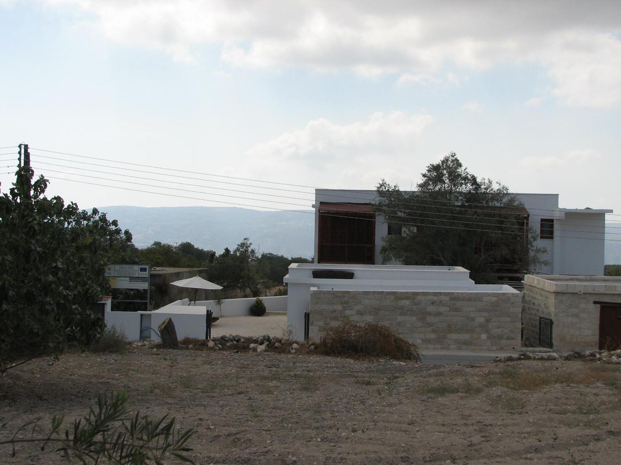 Lasa Heights Hotel Exterior photo