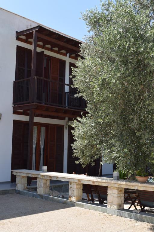 Lasa Heights Hotel Exterior photo